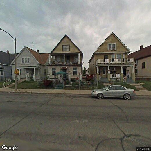 3222 N Holton St, Milwaukee, WI 53212 Townhouse for Rent in Milwaukee