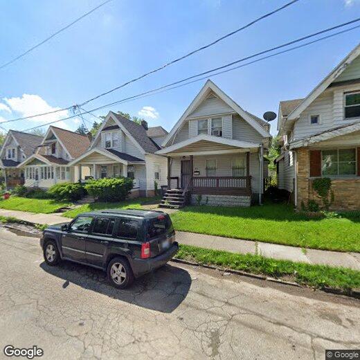 Primary Photo - 3 Bedroom House