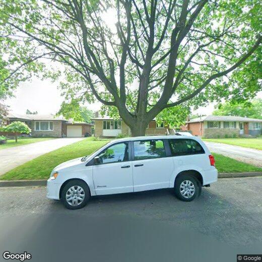 87 Leaside Dr, St. Catharines, ON L2M 4G7 House for Rent in St