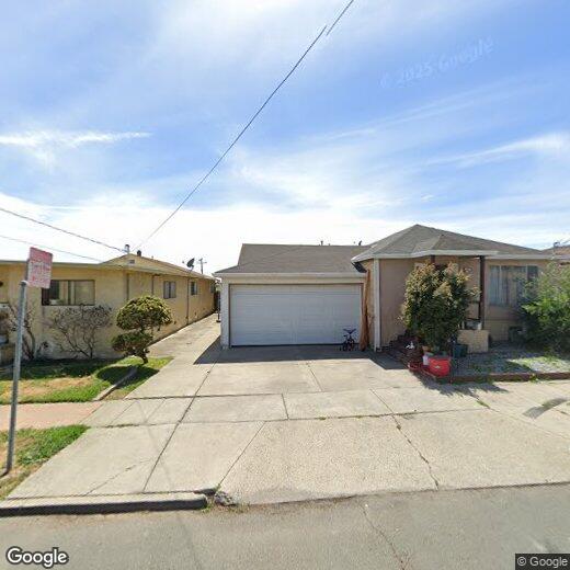 Primary Photo - 1477 Monterey St