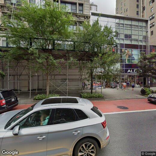 Primary Photo - 31-54 W 34th St