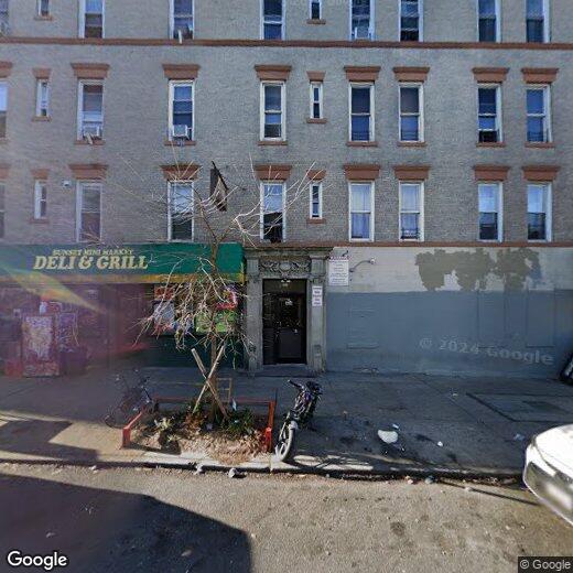 Primary Photo - 52nd St