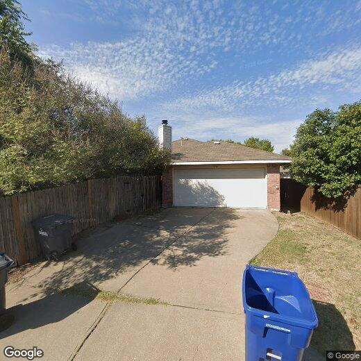 Foto principal - 5901 Jewel Dr