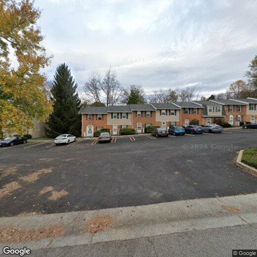 Foto principal - 2 Bedroom, 1.5 Bath Townhouse