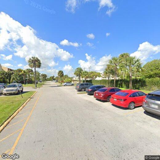 Foto principal - 3710 NW 21st St