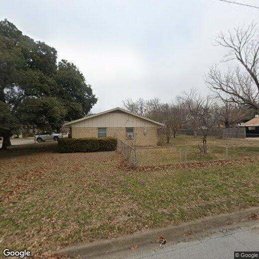 Primary Photo - 1500 Yucca St