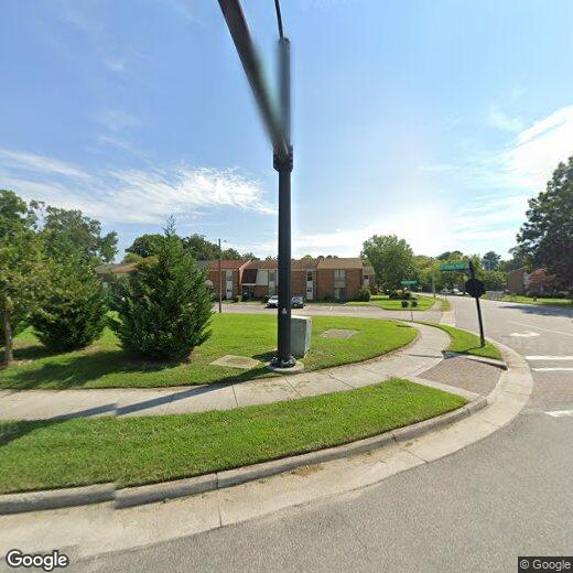 Primary Photo - 5030 Amboy Ct