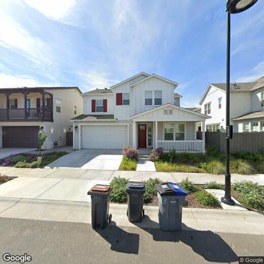 Primary Photo - Gorgeous 4 bed / 3 bath Home in the Cannery