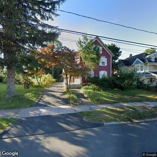 Foto principal - 27 Davis Ave