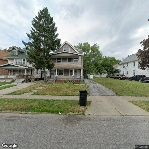 Primary Photo - 11705 Hamlen Ave