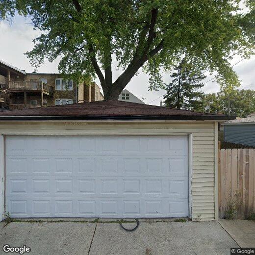 Primary Photo - 4720 N Kenneth Ave