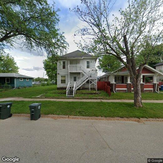 Primary Photo - 412-412 Thompson Ave