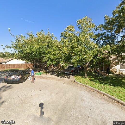 418 NE 12th St, Grand Prairie, TX 75050 Townhome Rentals in Grand