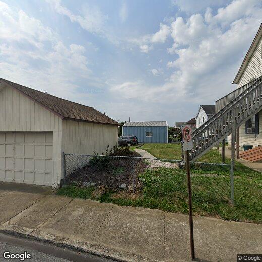 2397 Washington Ave Unit Apt 1, Northampton, PA 18067 Room for Rent