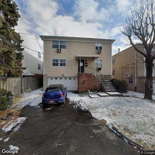 Primary Photo - 74 Slocum Ave