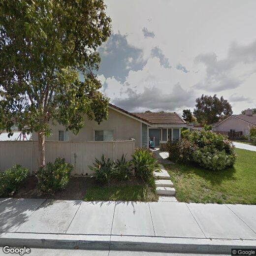 Primary Photo - 101 Playa Del Rey Ave