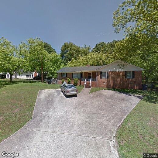 Primary Photo - 70 Caroline Ave