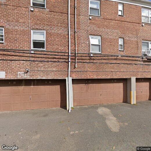 Primary Photo - 84 Arlo Rd