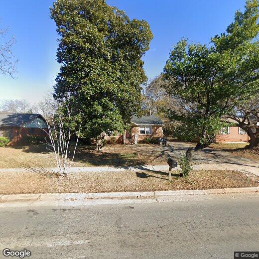 Primary Photo - 3 Bed and 1 Bath single family Home for rent