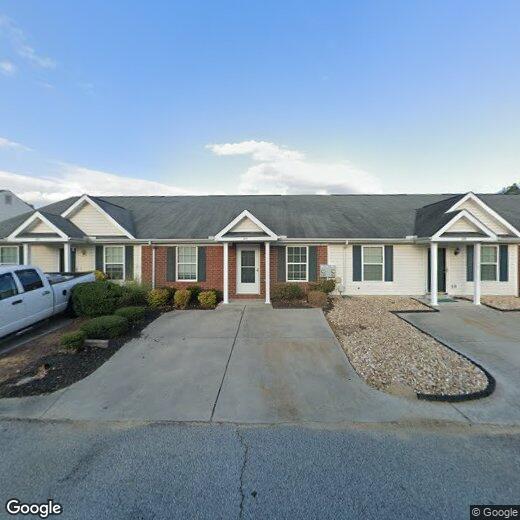 Primary Photo - 324 Greendale Pl