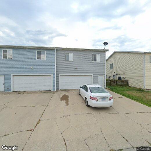 Foto principal - 3825 Marigold Dr