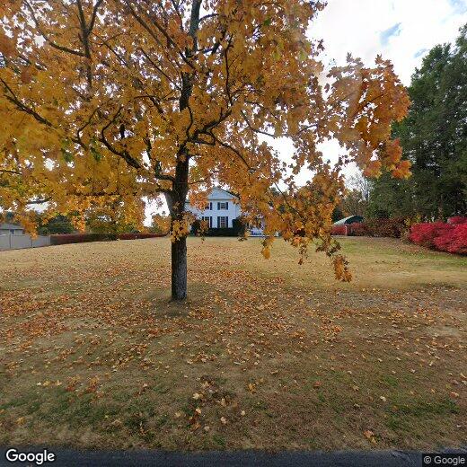 Primary Photo - 12 Spindle Hill Rd