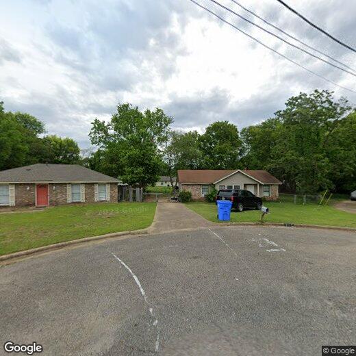 Primary Photo - 213 Bobbie Ct