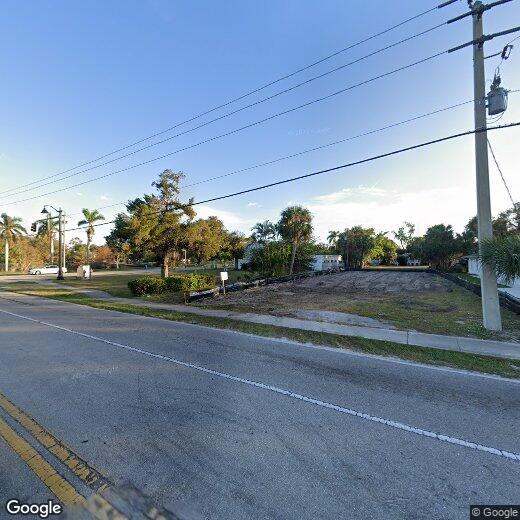 2156 Edison Ave Unit 2156, Fort Myers, FL 33901 Room for Rent in Fort