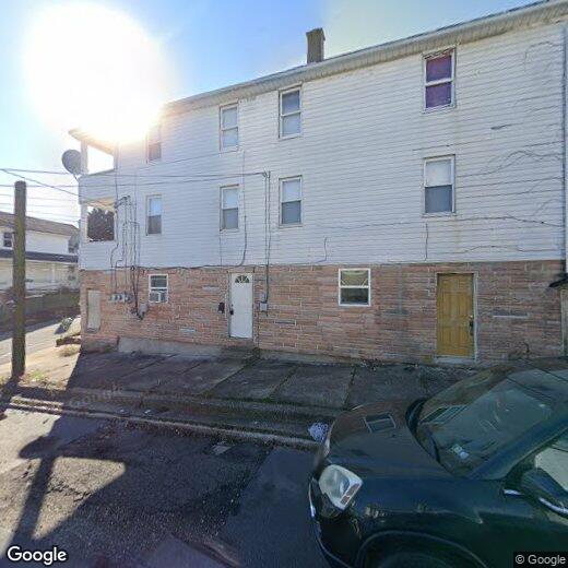Primary Photo - 401-403 1st St