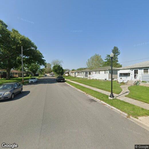 Primary Photo - 3610 Grand Ave