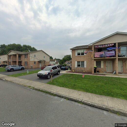 4074 Winfield Terrace, Easton, PA 18045 Room for Rent in Easton, PA