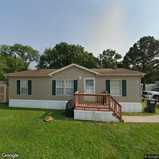 Primary Photo - 194 Crest Manor Dr