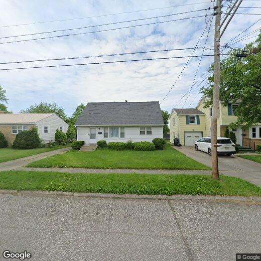 Primary Photo - 418 E 37th St