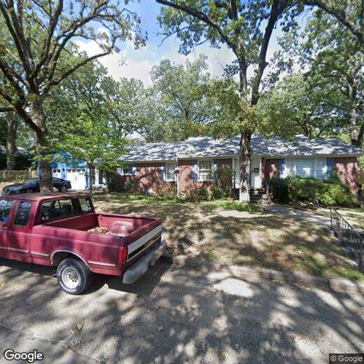 Foto principal - 5200 G St