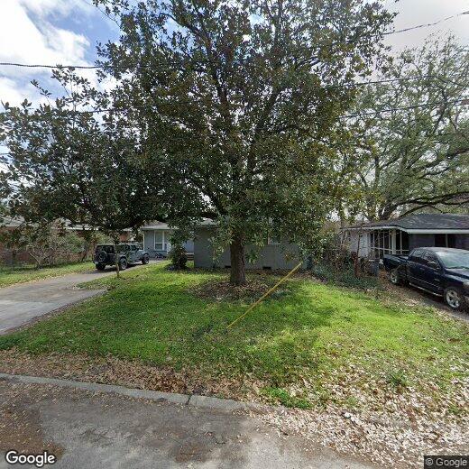 Primary Photo - 2415 Rhododendron Ave