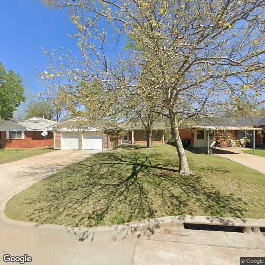 Primary Photo - 1908 N Mitchell Dr