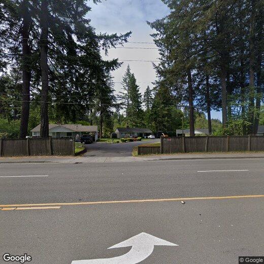 Primary Photo - Cute rambler close to shopping and free ways