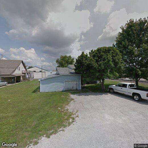 450 1/2 W Ohio St, Frankfort, IN 46041 House Rental in Frankfort, IN