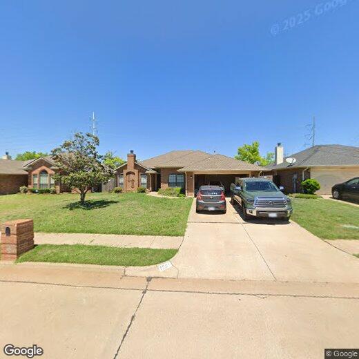 1701 Pinnacle Ln, Edmond, OK 73003 House Rental in Edmond, OK