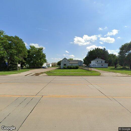 1209 E Cherry St, Vermillion, SD 57069 House Rental in Vermillion, SD