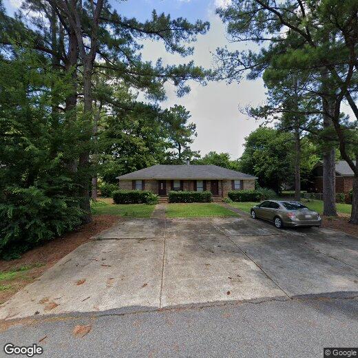 2615 Colonial Dr, Albany, GA 31721 Townhouse for Rent in Albany, GA