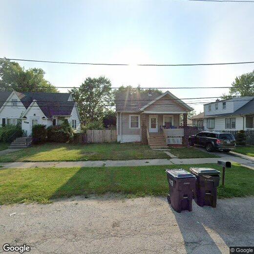 Foto principal - 16032 Woodlawn West Avenue