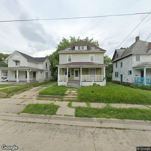 Primary Photo - 303 Forest Ave