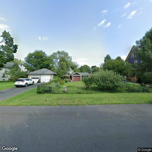 Foto principal - 301 3rd St
