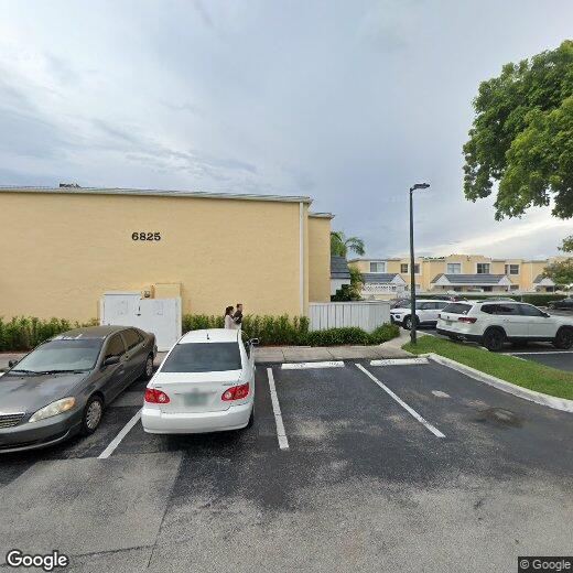 Primary Photo - South Miami Corner Unit
