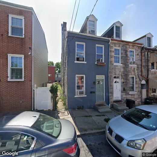 Primary Photo - 504 Poplar St
