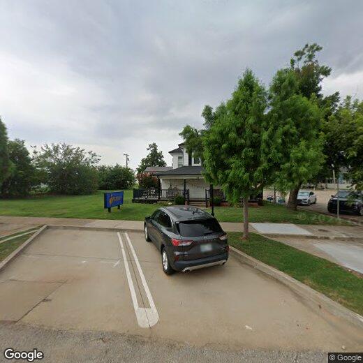 Primary Photo - 310 E Hurd St
