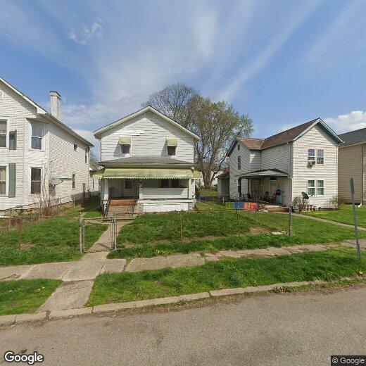 Primary Photo - 746 Westbourne Ave