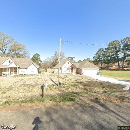 4676 Old Highway 135, Gladewater, TX 75647 Townhome Rentals in