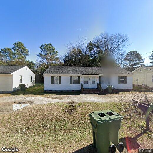 Primary Photo - 802 Sanborn St